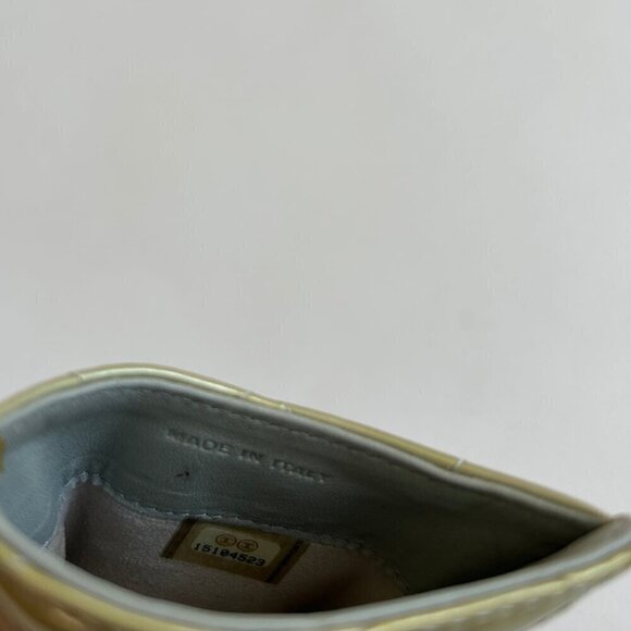 CHANEL PATENT LEATHER QUILTED CC INTERLOCKING LOGO CARD HOLDER - Picture 7 of 7